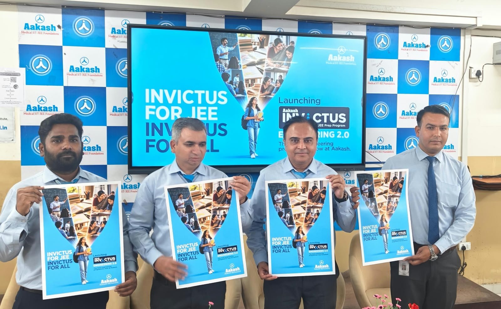 Aakash Launches Invictus Engineering 2.0 to Strengthen JEE Preparation