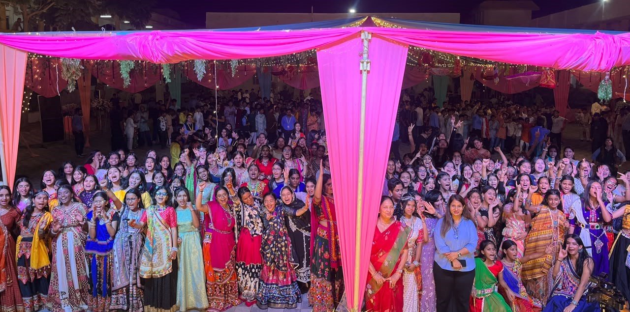 Garba and Dandiya Fever Grips Dhruv Campus as Students Dance into the Night