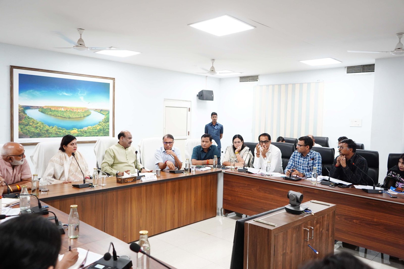 Om Birla Calls for Good Governance Model in Kota Municipal Corporation and KDA