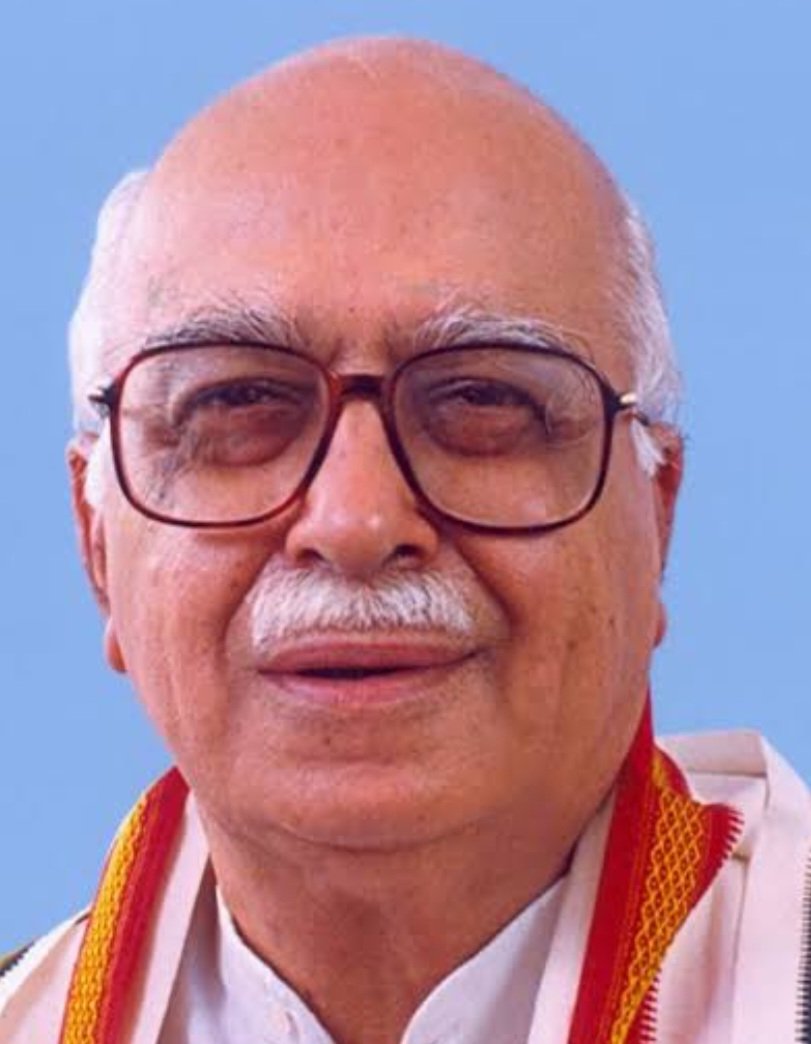 BJP Veteran Lal Krishna Advani Admitted to Apollo Hospital with Chest Infection