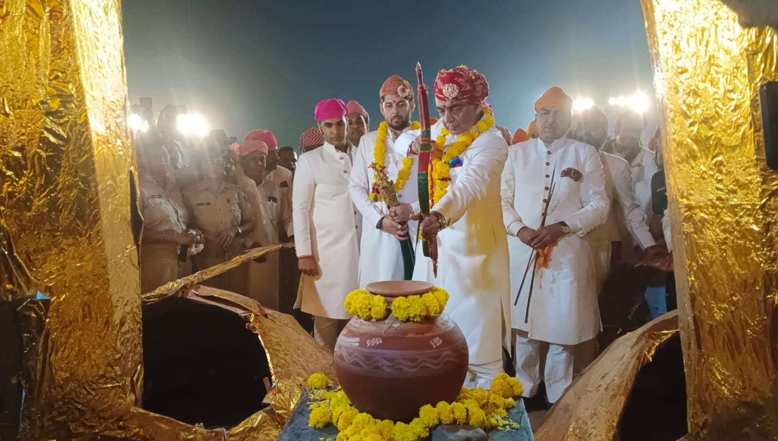 Vijay Shree Rangmanch comes alive with Rajasthani folk songs and traditional art forms